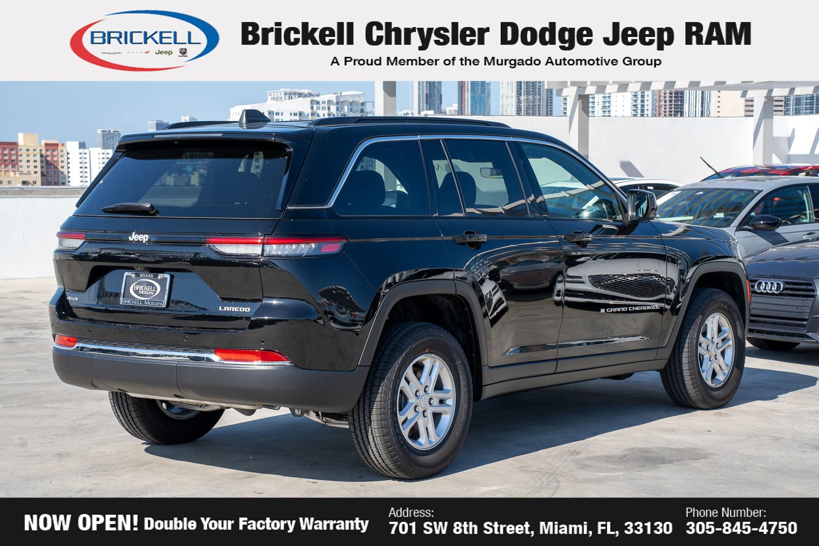 New 2025 Jeep Grand Cherokee Laredo w/ Luxury Tech Group I image 5