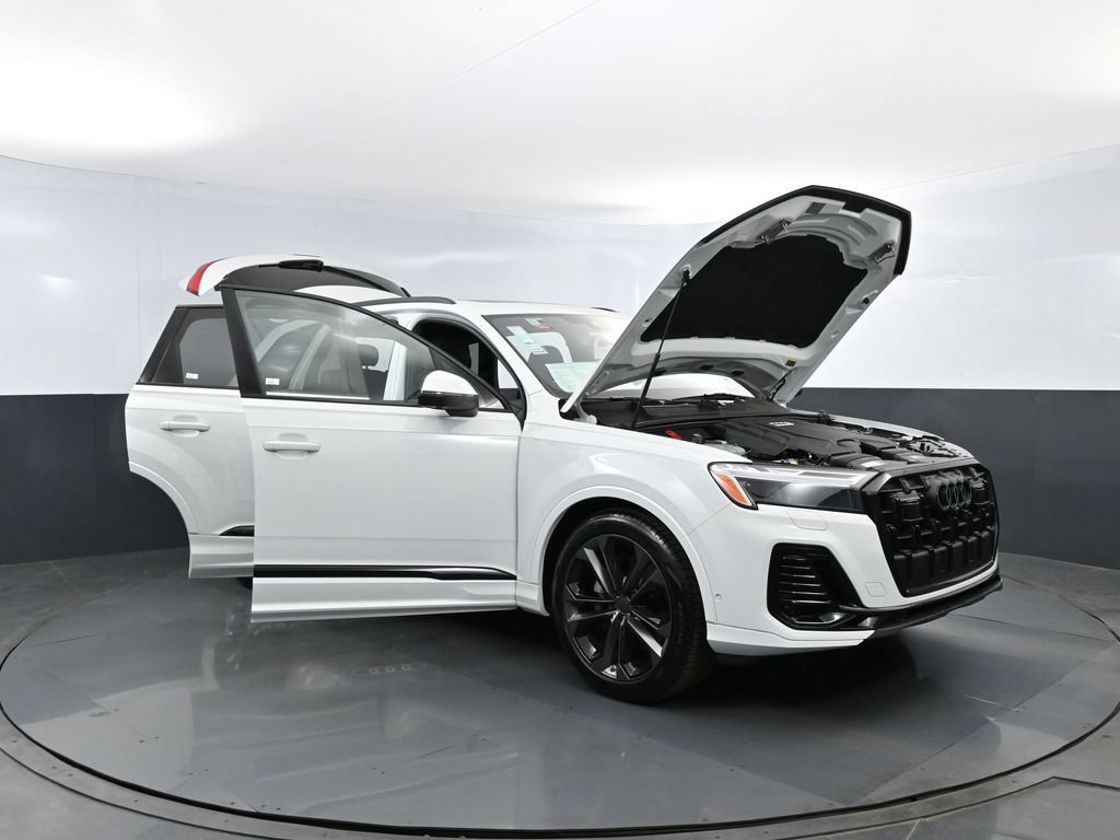 New 2026 Audi Q7 3.0T Premium Plus AWD/4WD image 28