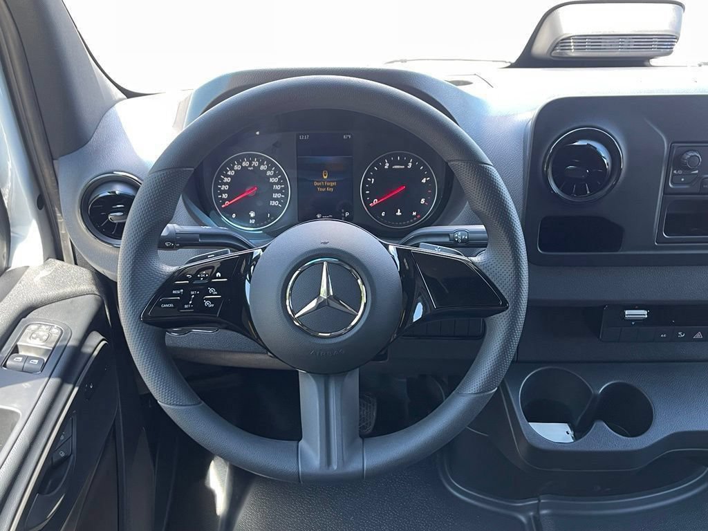 New 2026 Mercedes-Benz Sprinter 2500 image 18
