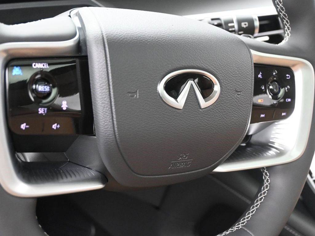 New 2026 INFINITI QX80 Luxe image 14