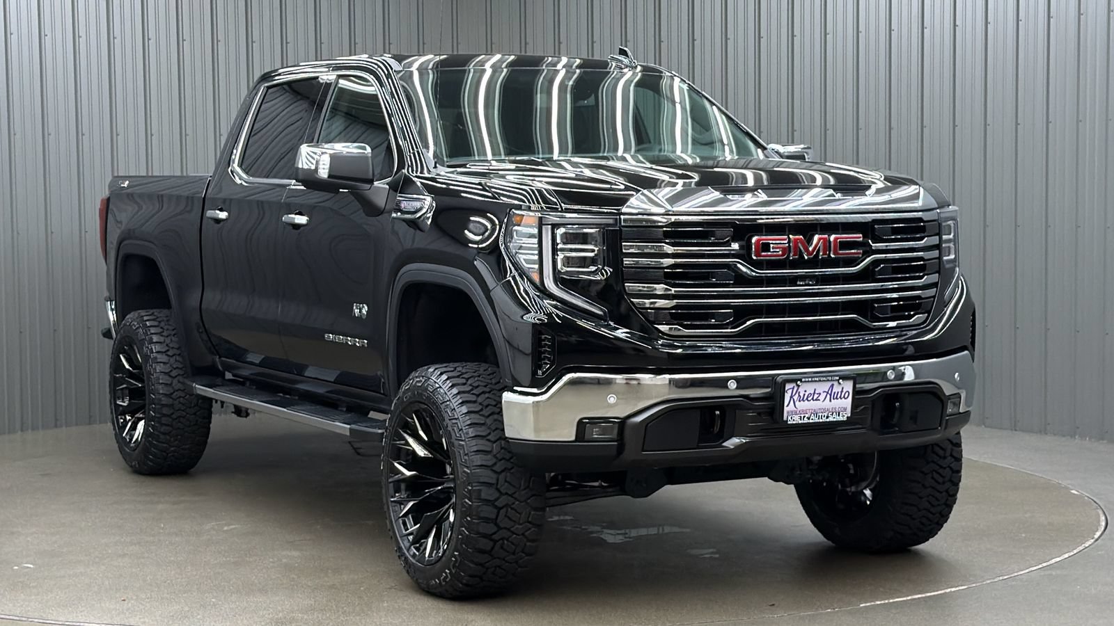 Used 2026 GMC Sierra 1500 SLT AWD/4WD image 7