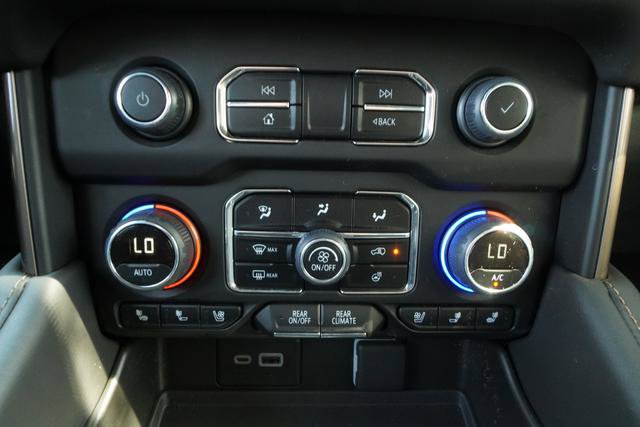 Used 2024 Chevrolet Tahoe High Country w/ Advanced Technology Package image 23