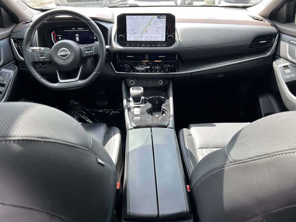 Used 2023 Nissan Rogue Platinum w/ Platinum Premium Package FWD image 14
