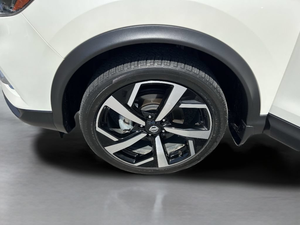 Used 2021 Nissan Rogue Sport SL w/ Premium Package FWD image 37