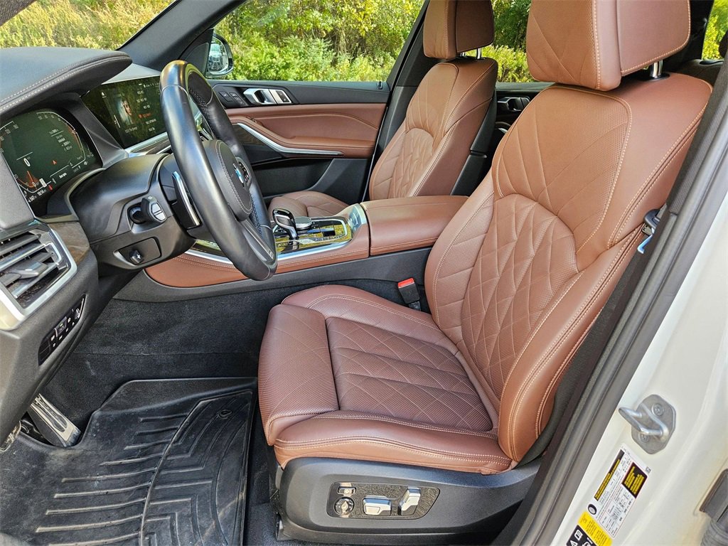 Used 2023 BMW X5 xDrive40i w/ M Sport Package image 8