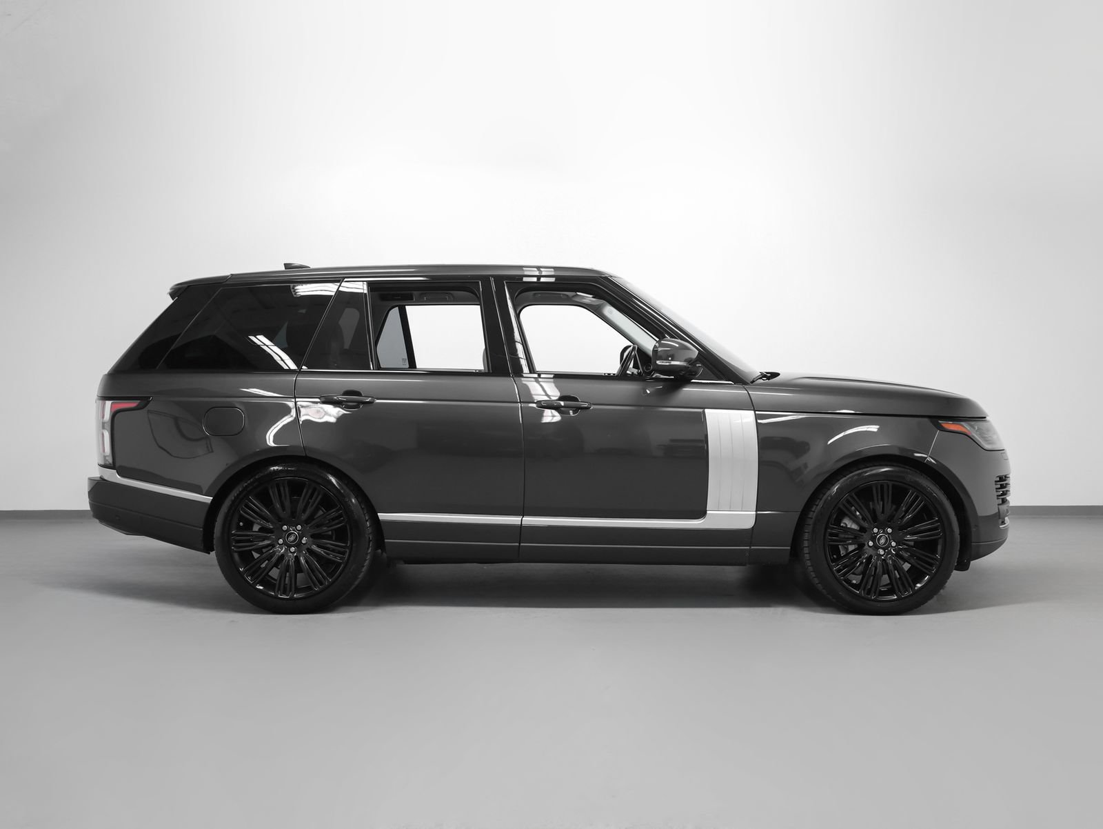 Used 2022 Land Rover Range Rover Westminster Edition AWD/4WD image 12