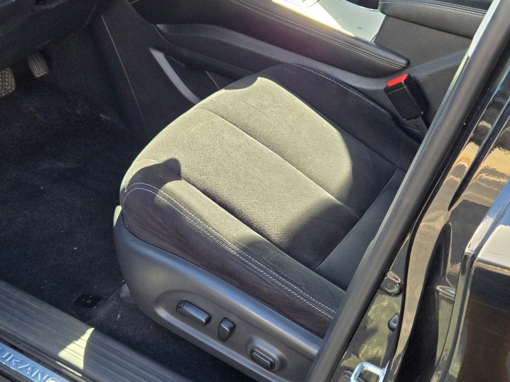 Used 2020 Nissan Murano SV image 22