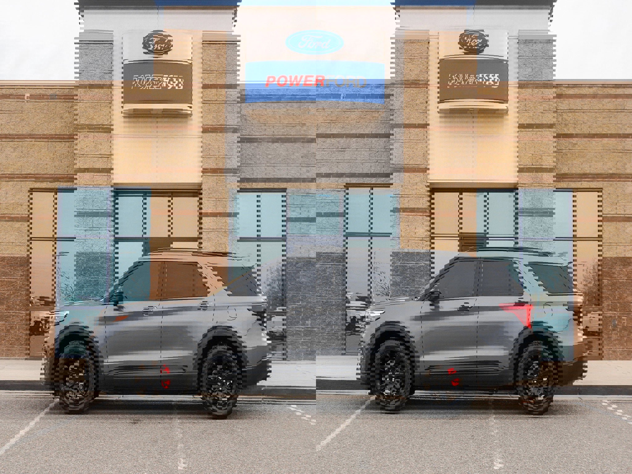 Used 2023 Ford Explorer ST w/ Equipment Group 401A image 9