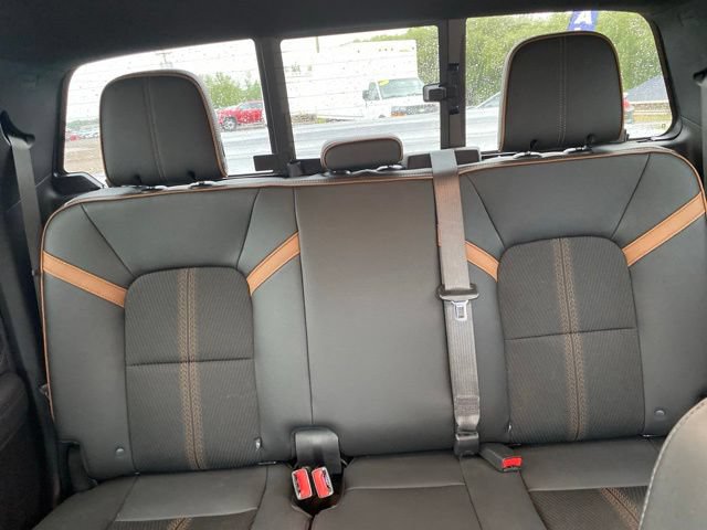 Used 2023 GMC Canyon AT4 w/ Canyon Safety Plus Package AWD/4WD image 30