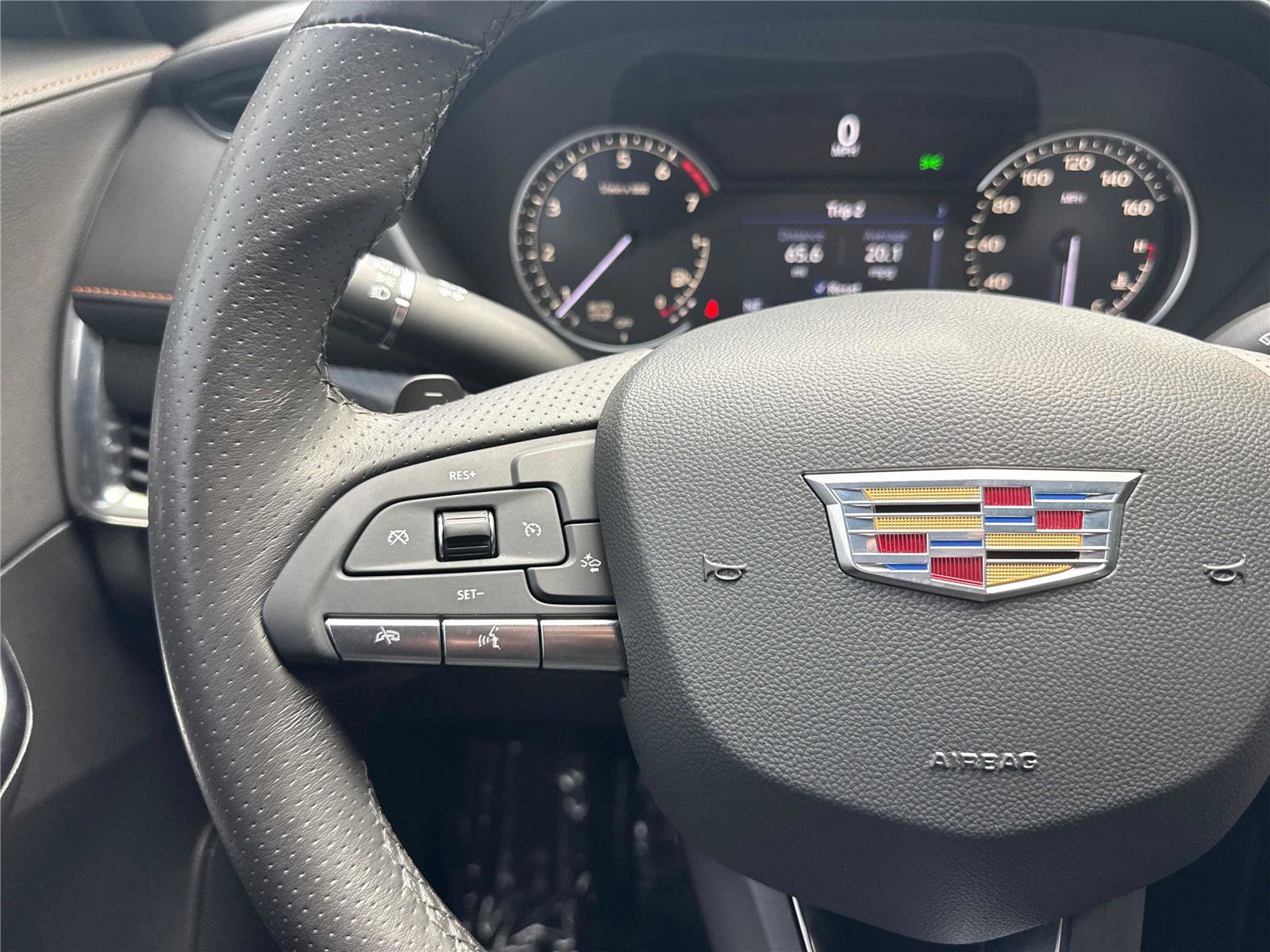 Used 2023 Cadillac XT4 Sport FWD image 18