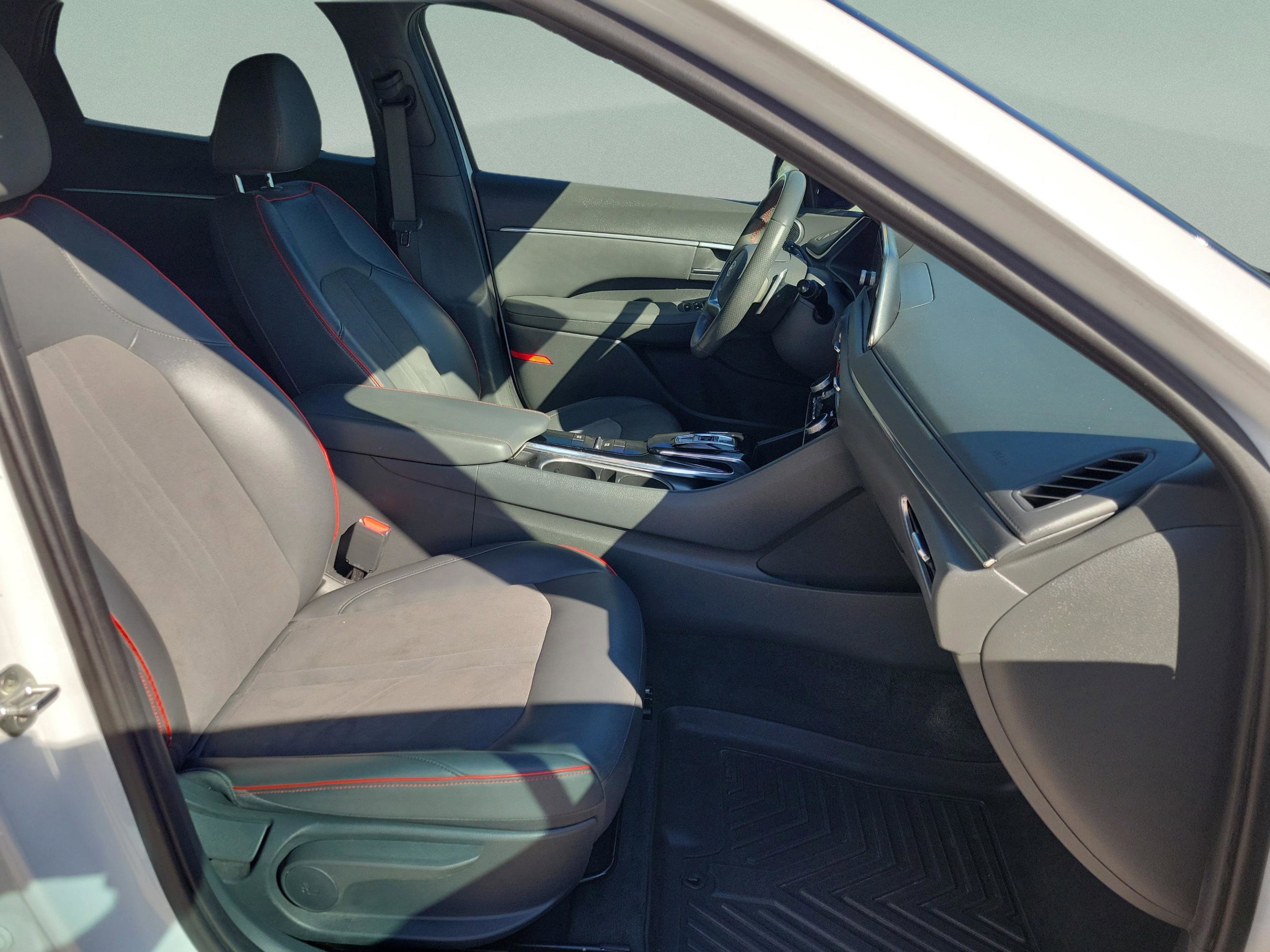 Used 2022 Hyundai Sonata SEL Plus FWD image 6
