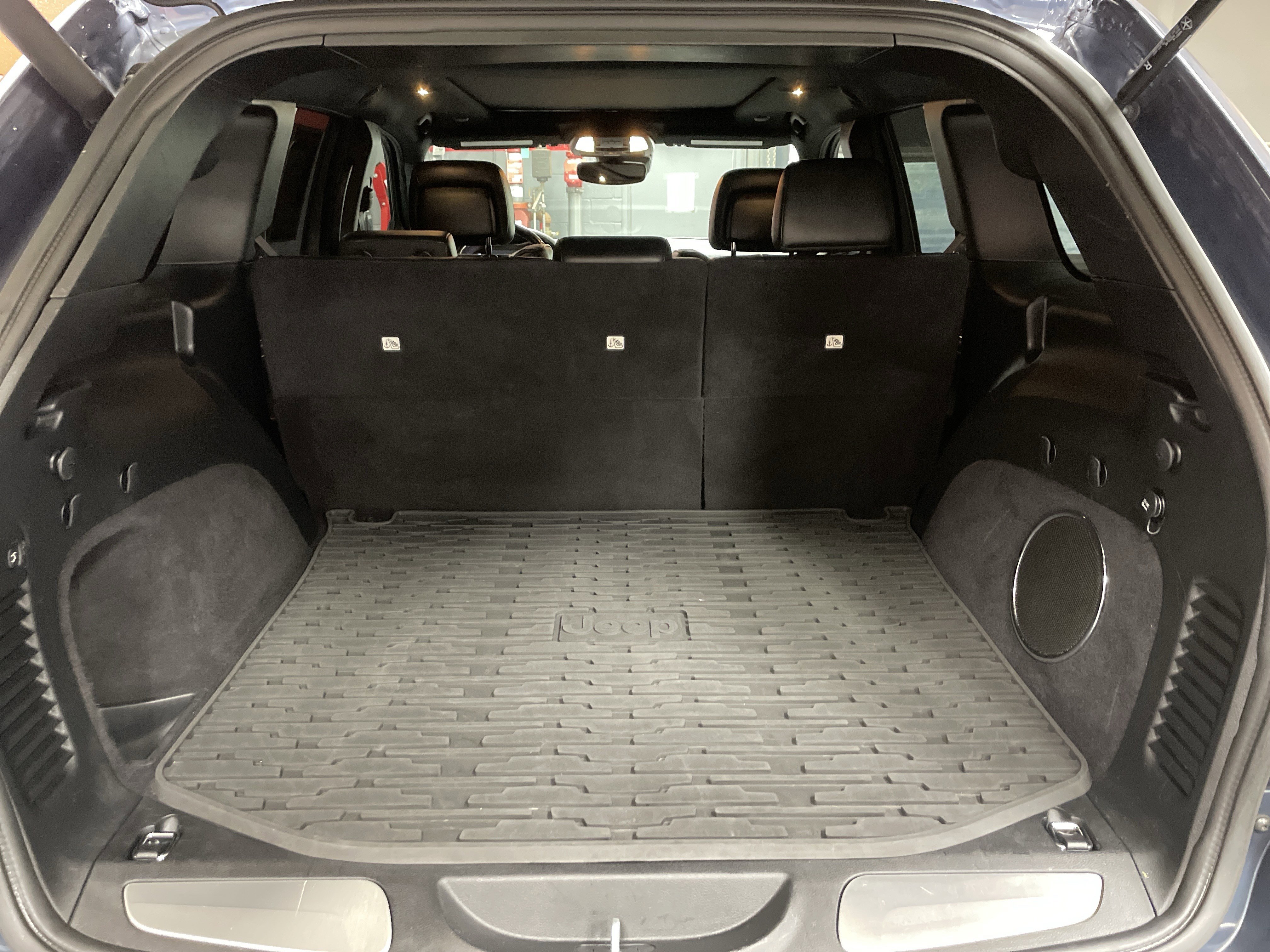 Used 2021 Jeep Grand Cherokee High Altitude image 34