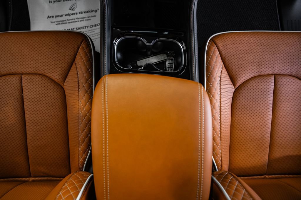 New 2026 Chrysler Pacifica Pinnacle image 24