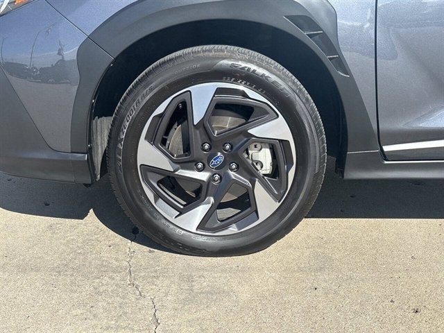 Used 2025 Subaru Crosstrek 2.5i Limited w/ Popular Package #3A AWD/4WD image 2