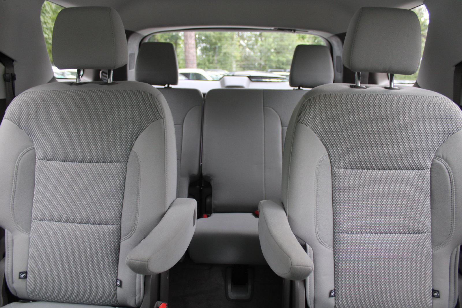 Used 2020 Chevrolet Traverse LT FWD image 64