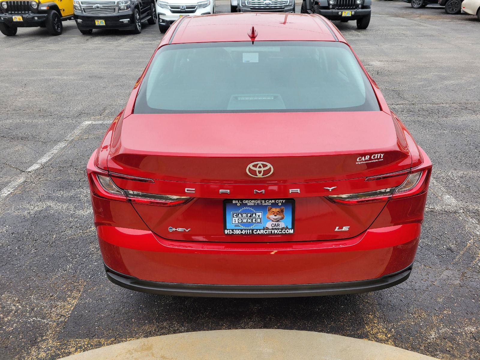 Used 2025 Toyota Camry LE FWD image 25