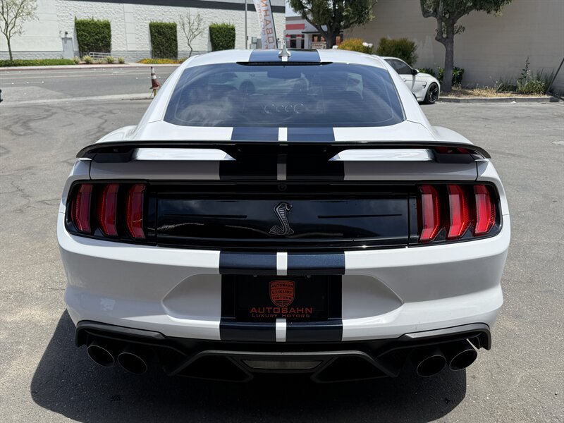 Used 2020 Ford Mustang Shelby GT500 w/ Technology Package RWD image 12
