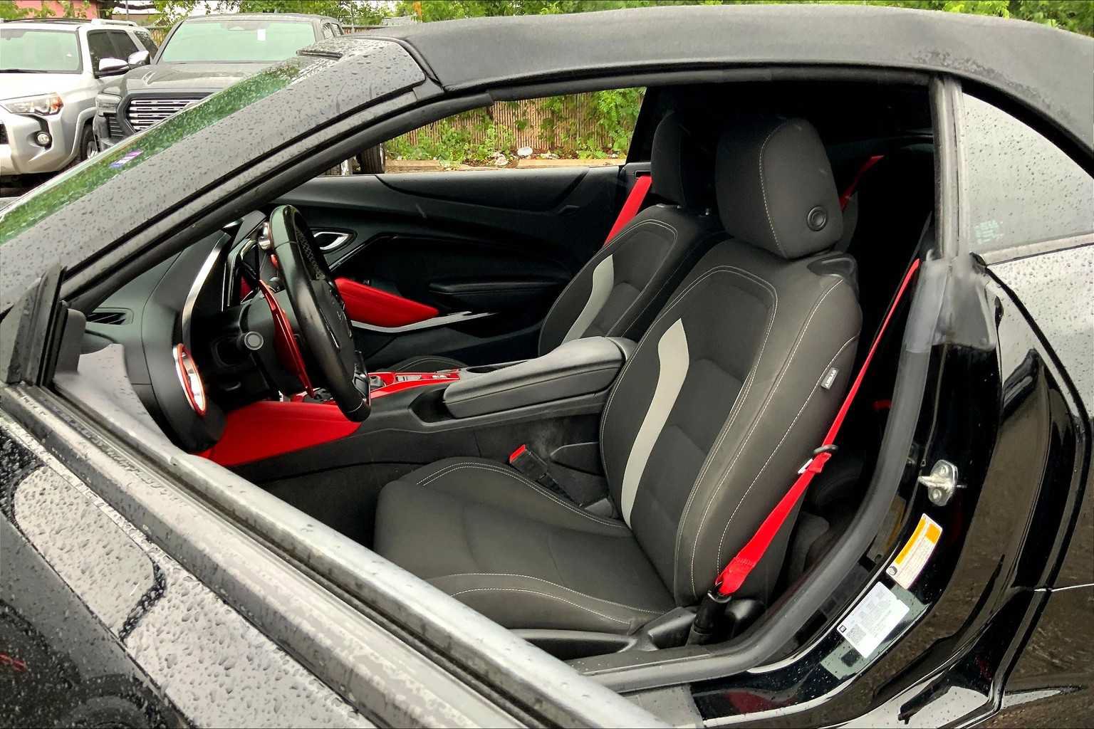 Used 2022 Chevrolet Camaro LT w/ Redline Edition RWD image 7