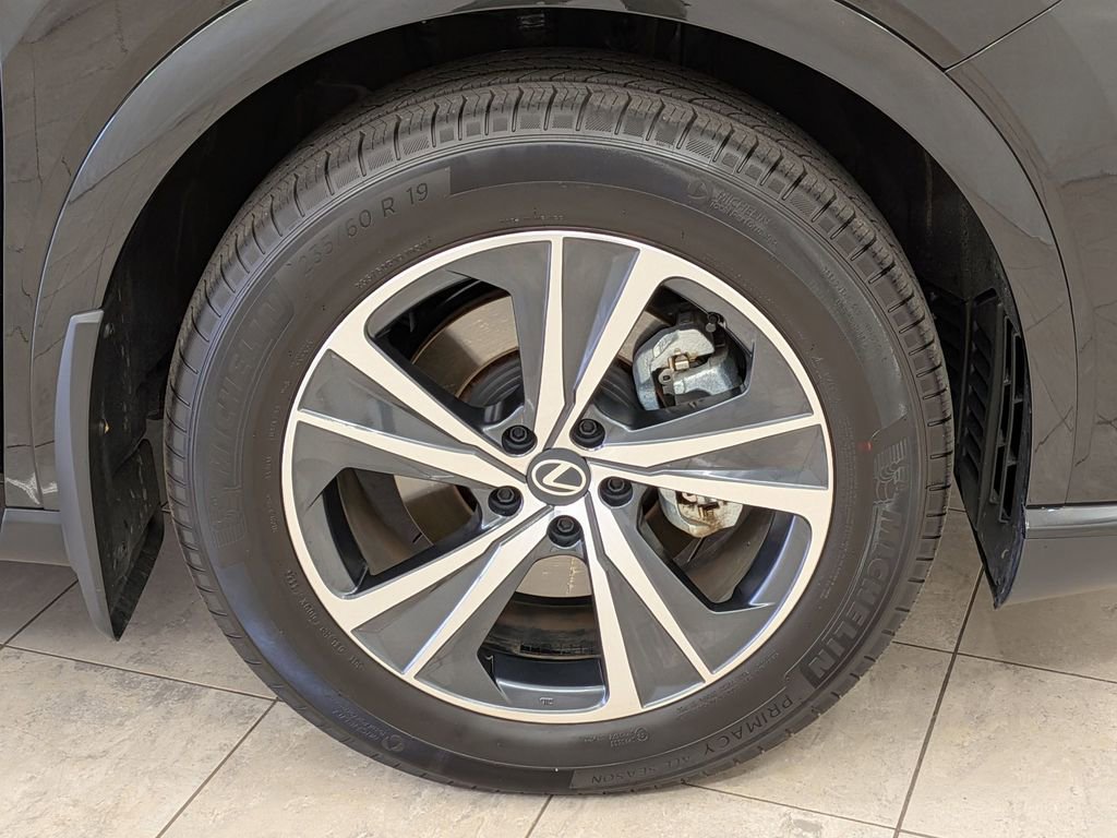 Used 2026 Lexus RX 350h w/ Convenience Package AWD/4WD image 12