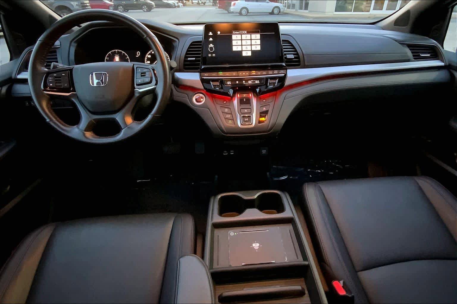 Used 2025 Honda Odyssey Sport-L image 15