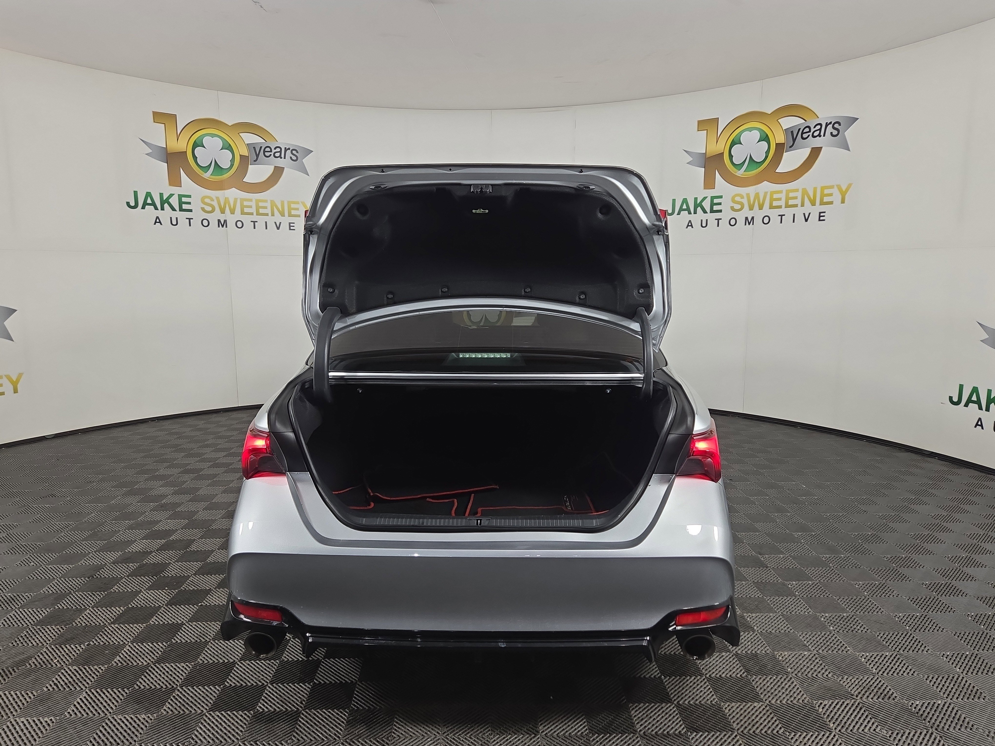 Used 2020 Toyota Avalon TRD image 33