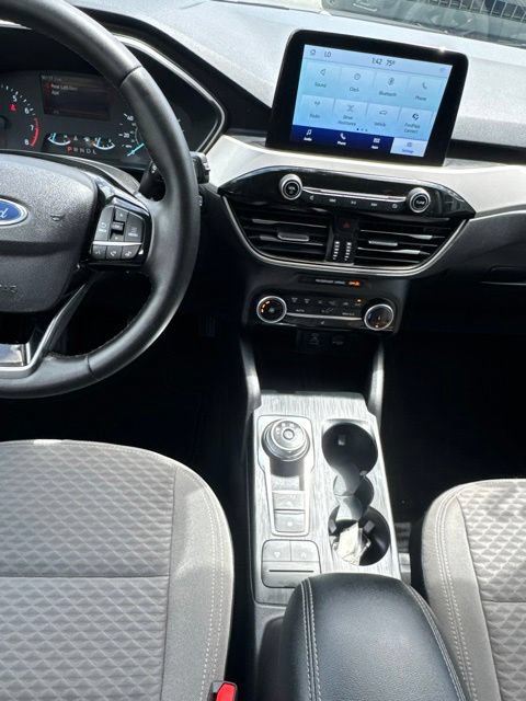 Certified 2022 Ford Escape SE w/ Cold Weather Package AWD/4WD image 28