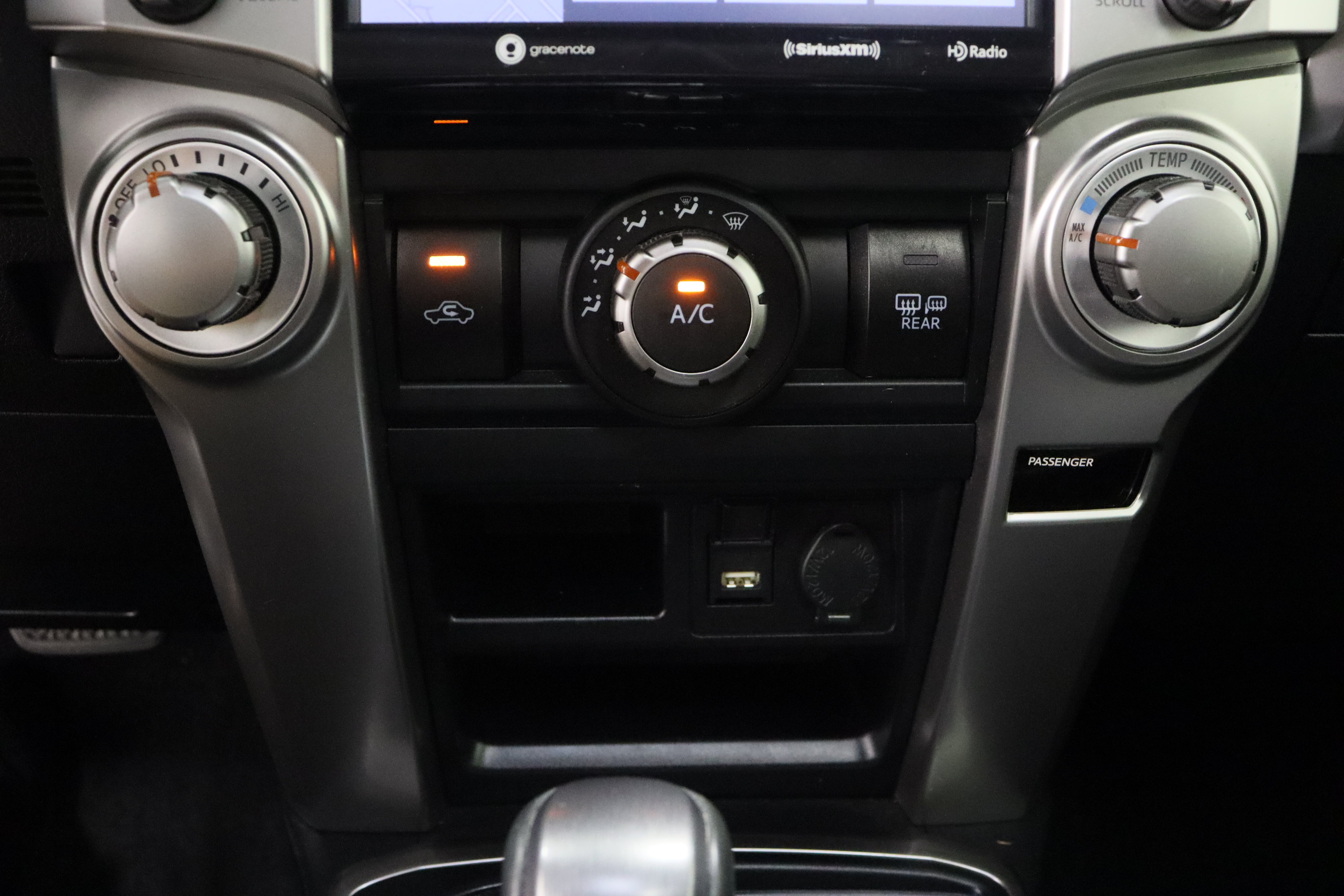 Used 2022 Toyota 4Runner SR5 Premium w/ Moonroof Package RWD image 20