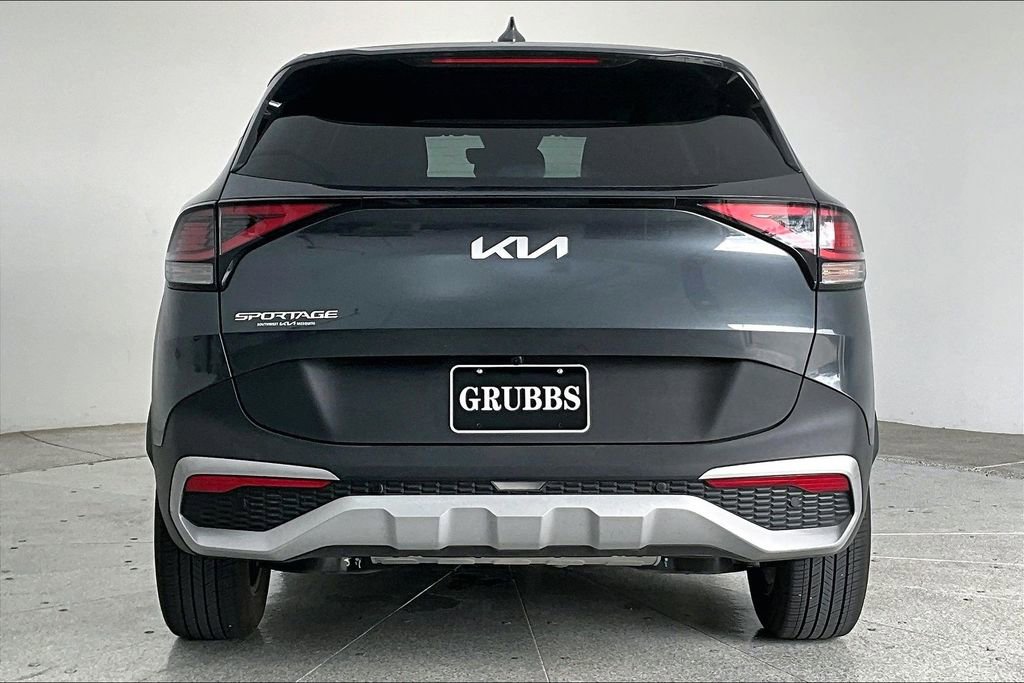 Used 2023 Kia Sportage EX image 7