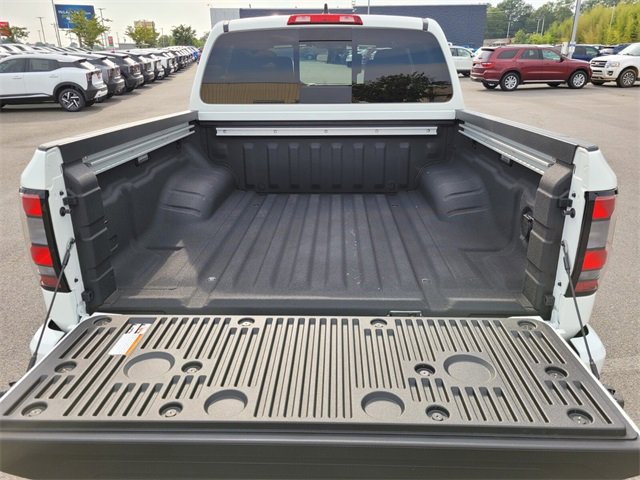 New 2026 Nissan Frontier SV image 7