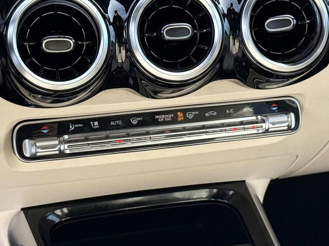 Used 2020 Mercedes-Benz GLB 250 4MATIC image 22