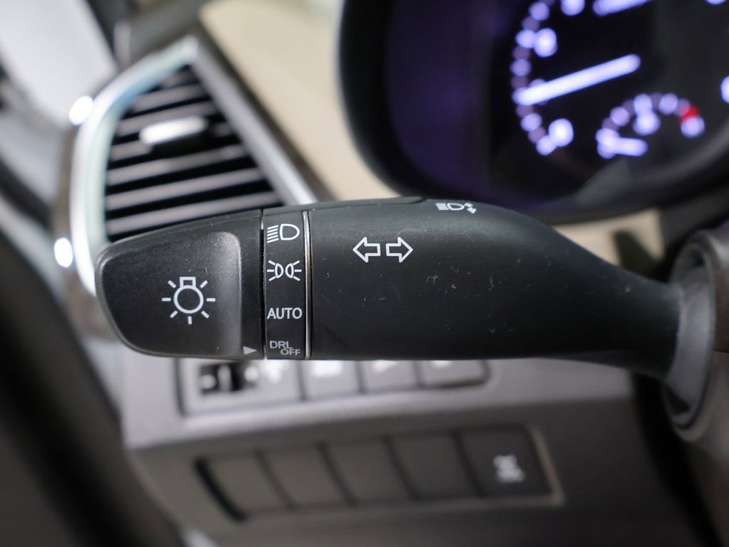 Used 2018 Hyundai Santa Fe Sport image 34
