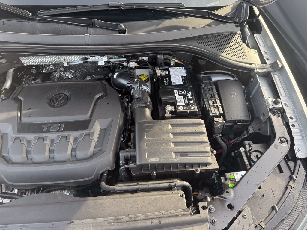 Used 2024 Volkswagen Tiguan SE AWD/4WD image 52