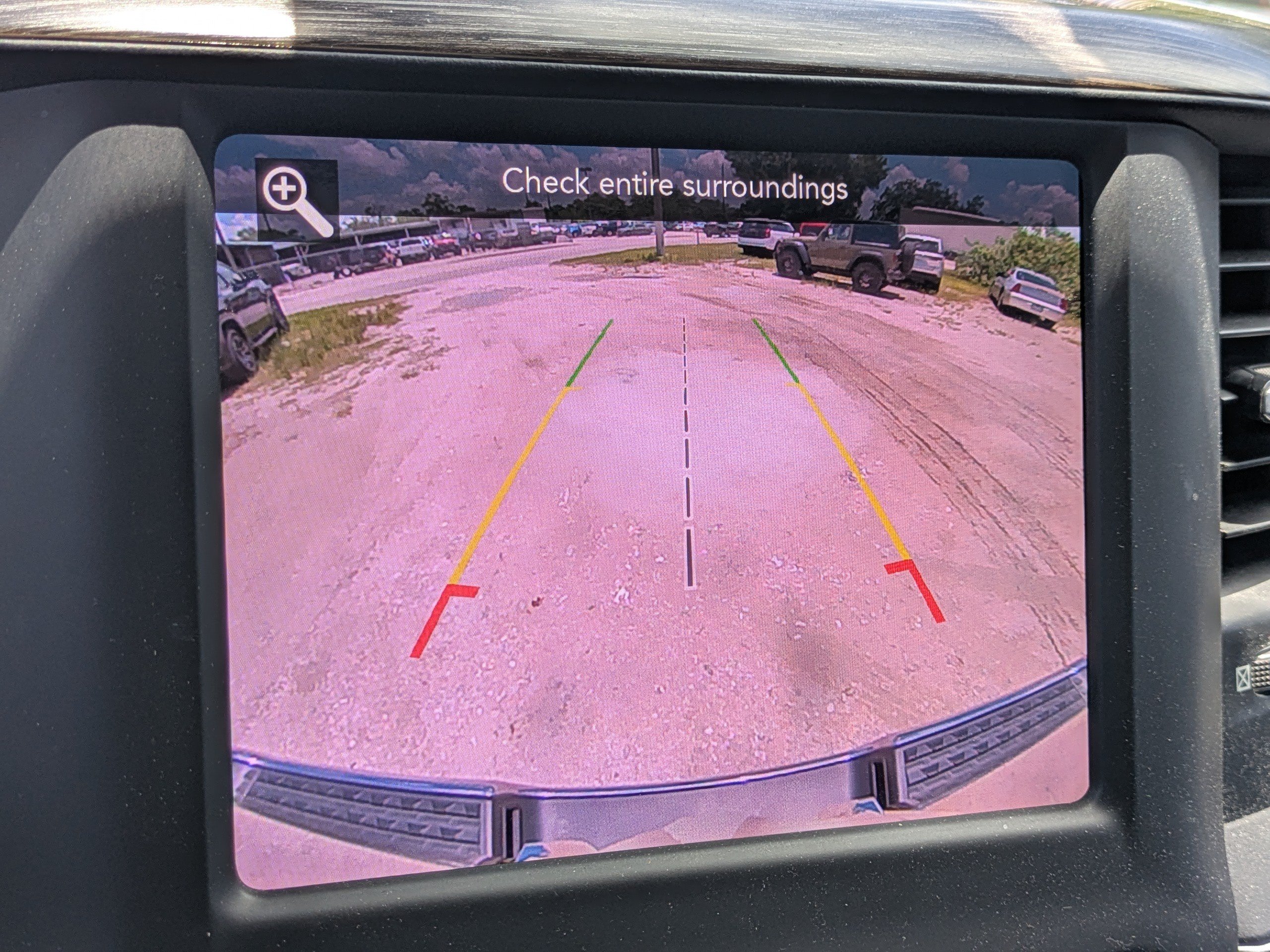 Used 2019 RAM 1500 Laramie AWD/4WD image 28
