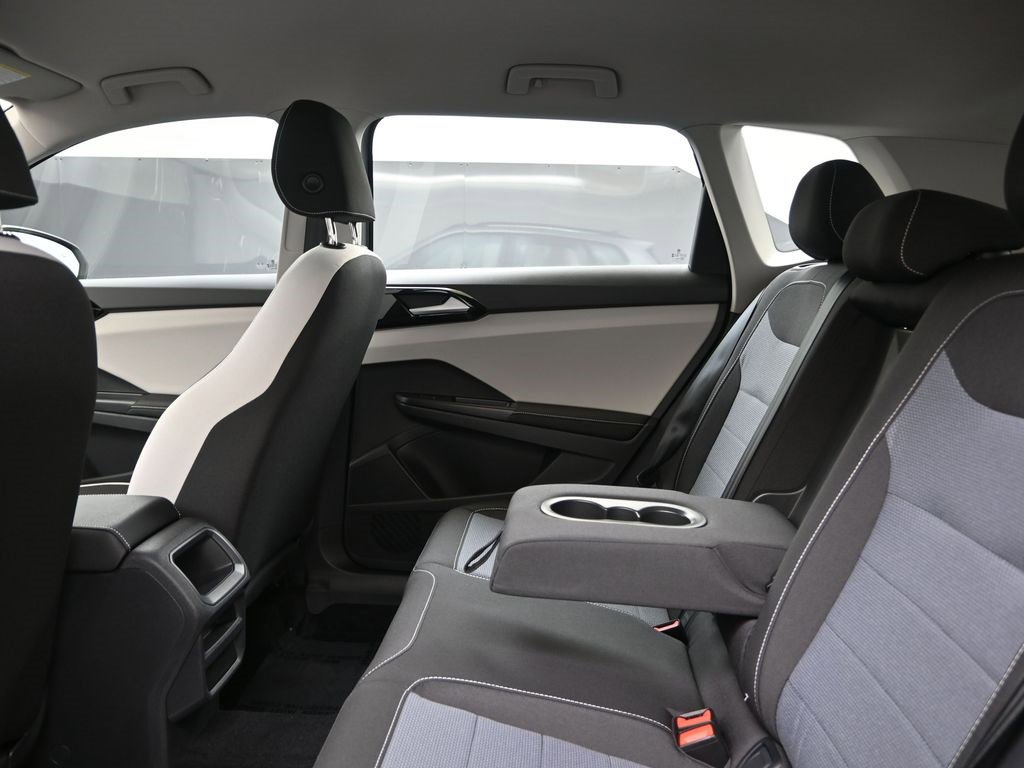 New 2025 Volkswagen Taos S image 18