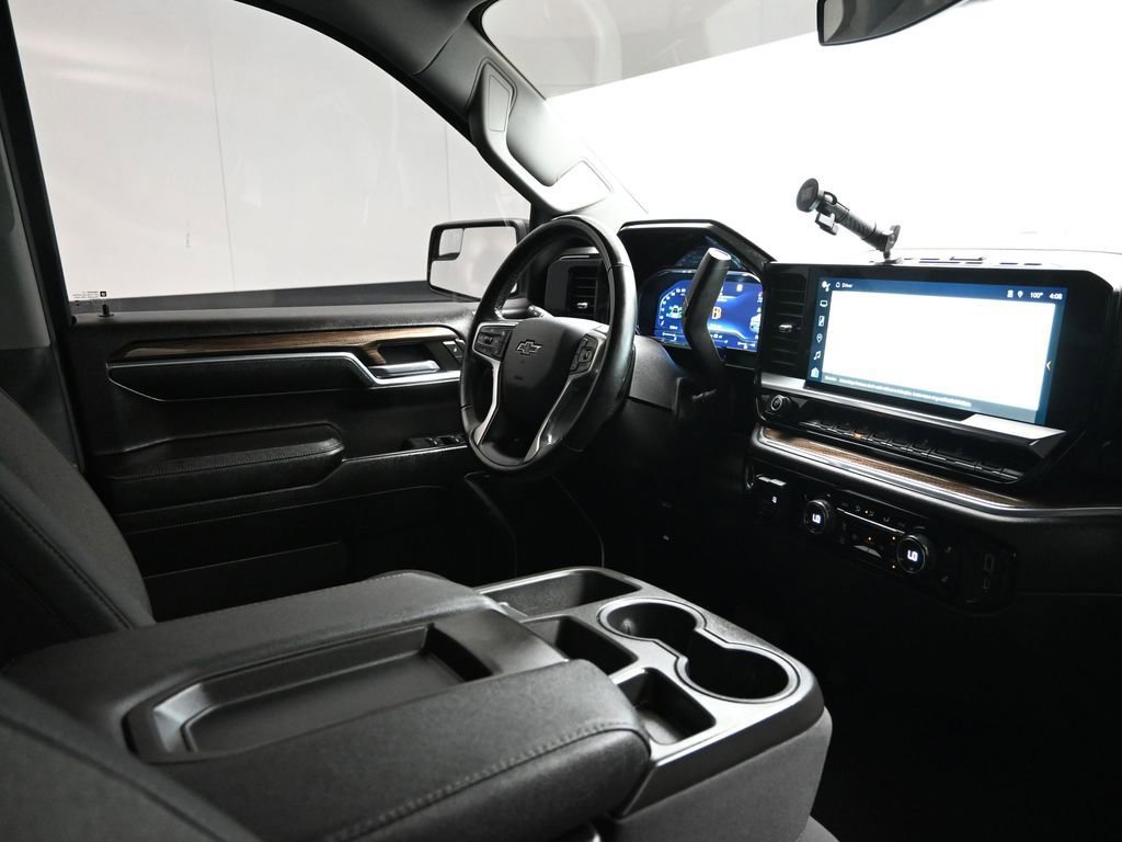 Used 2023 Chevrolet Silverado 1500 RST AWD/4WD image 17