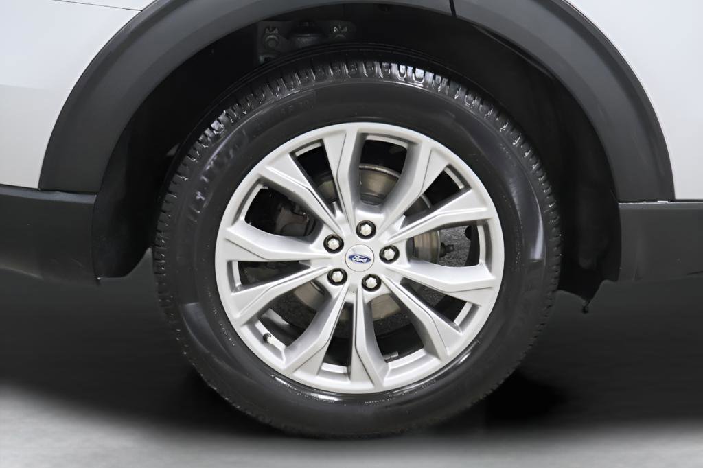 Used 2021 Ford Explorer Limited AWD/4WD image 9