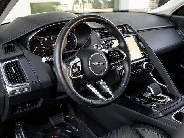 Used 2023 Jaguar E-PACE SE AWD/4WD image 16