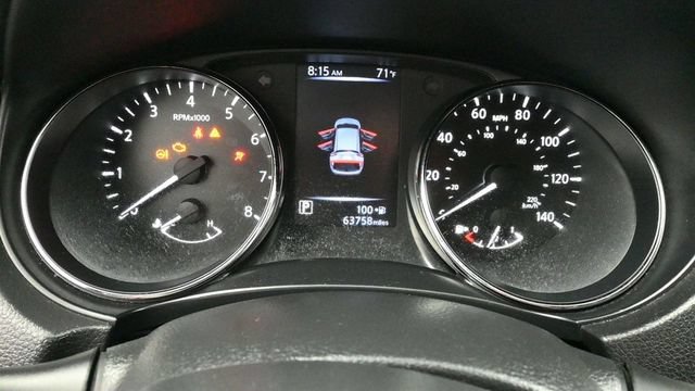 Used 2017 Nissan Rogue Sport SV w/ SV All-Weather Package AWD/4WD image 28