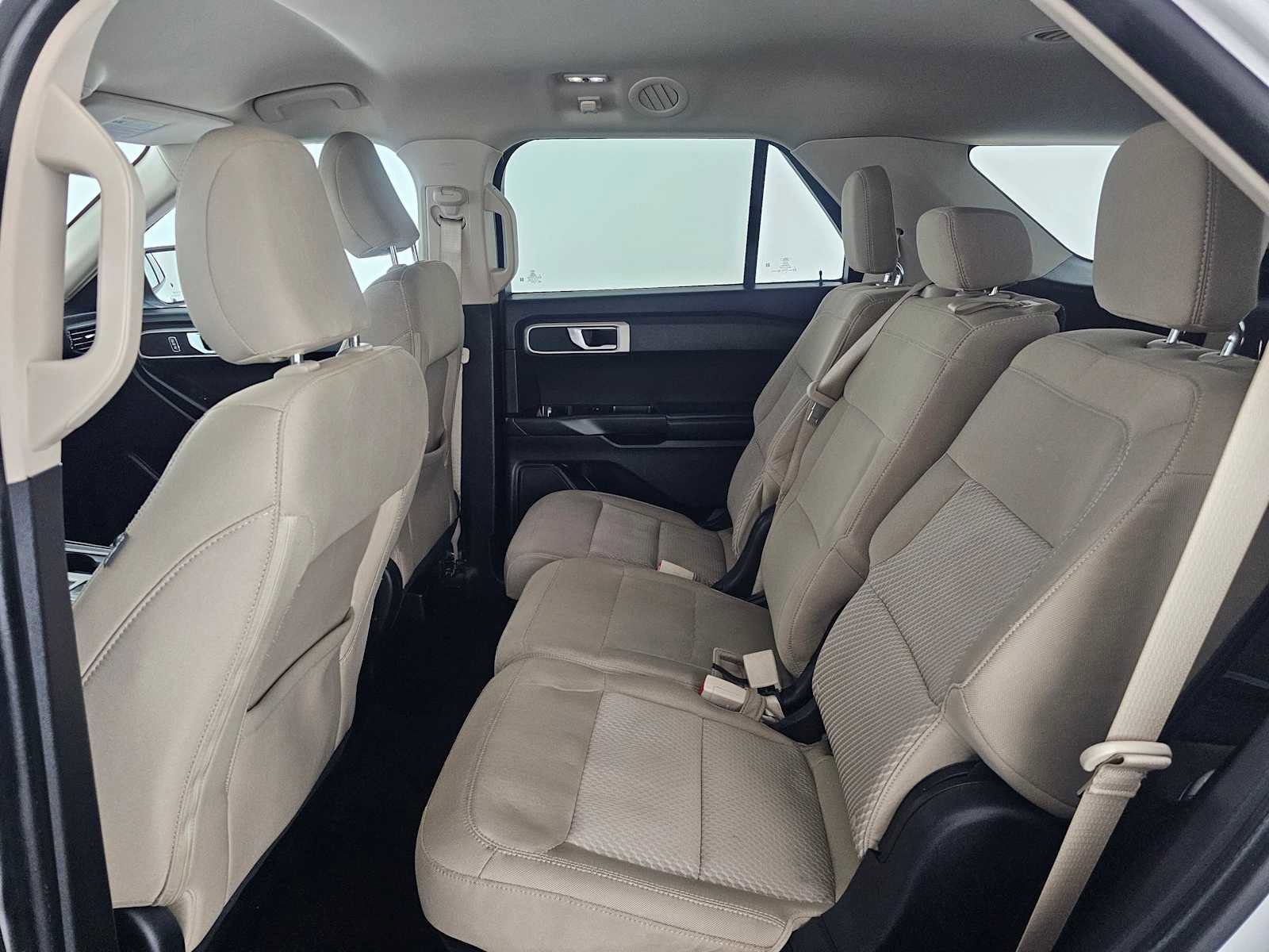 Used 2022 Ford Explorer 2WD image 18