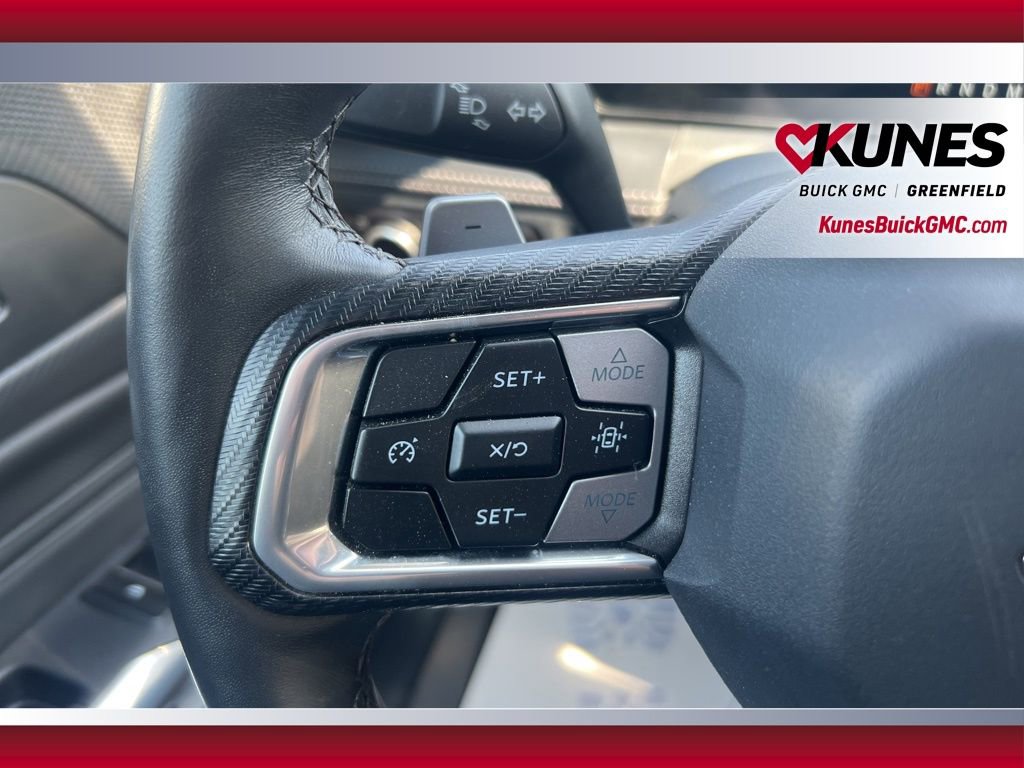 Used 2025 Ford Mustang GT Premium image 28