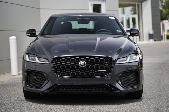 New 2024 Jaguar XF R-Dynamic SE AWD/4WD image 16