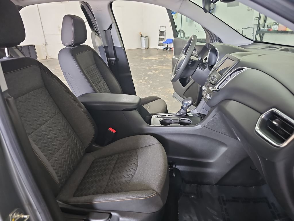 Certified 2023 Chevrolet Equinox LT AWD/4WD image 10