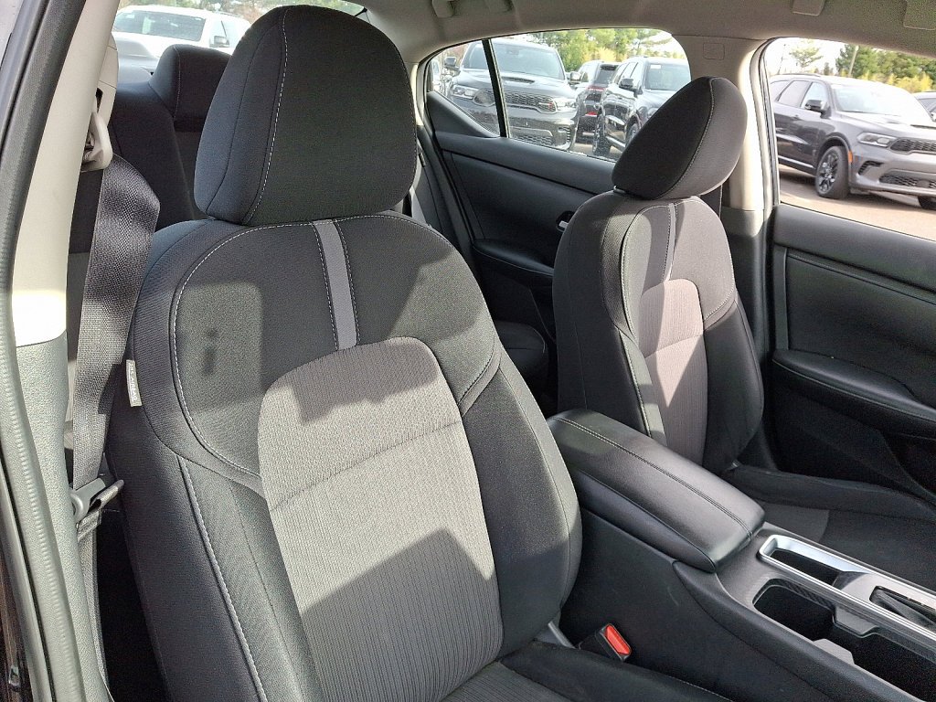 Used 2021 Nissan Sentra SV image 13