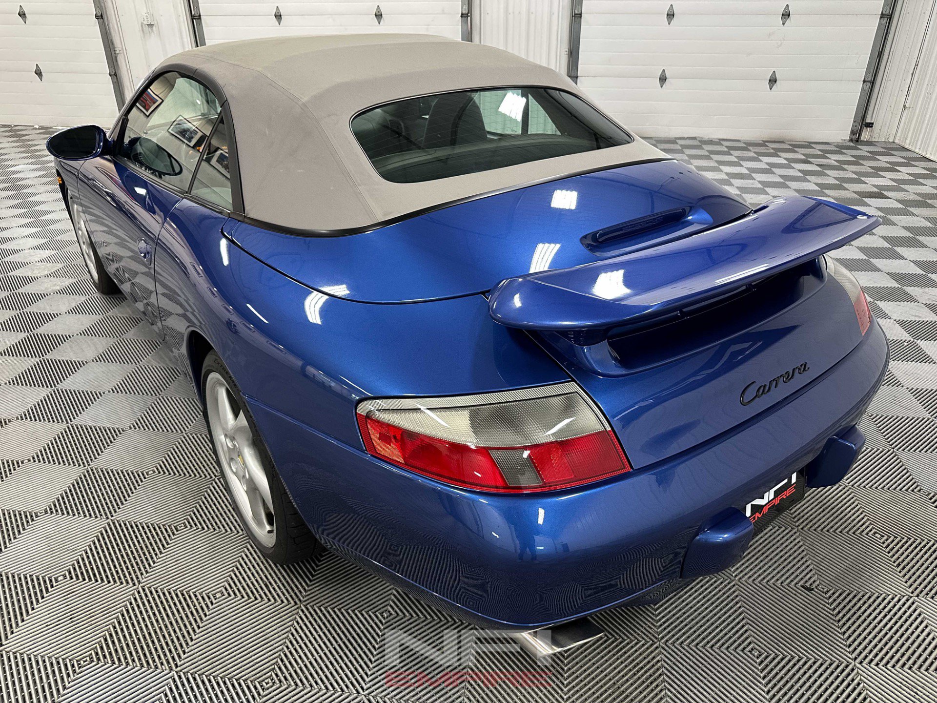 Used 2002 Porsche 911 Cabriolet image 19
