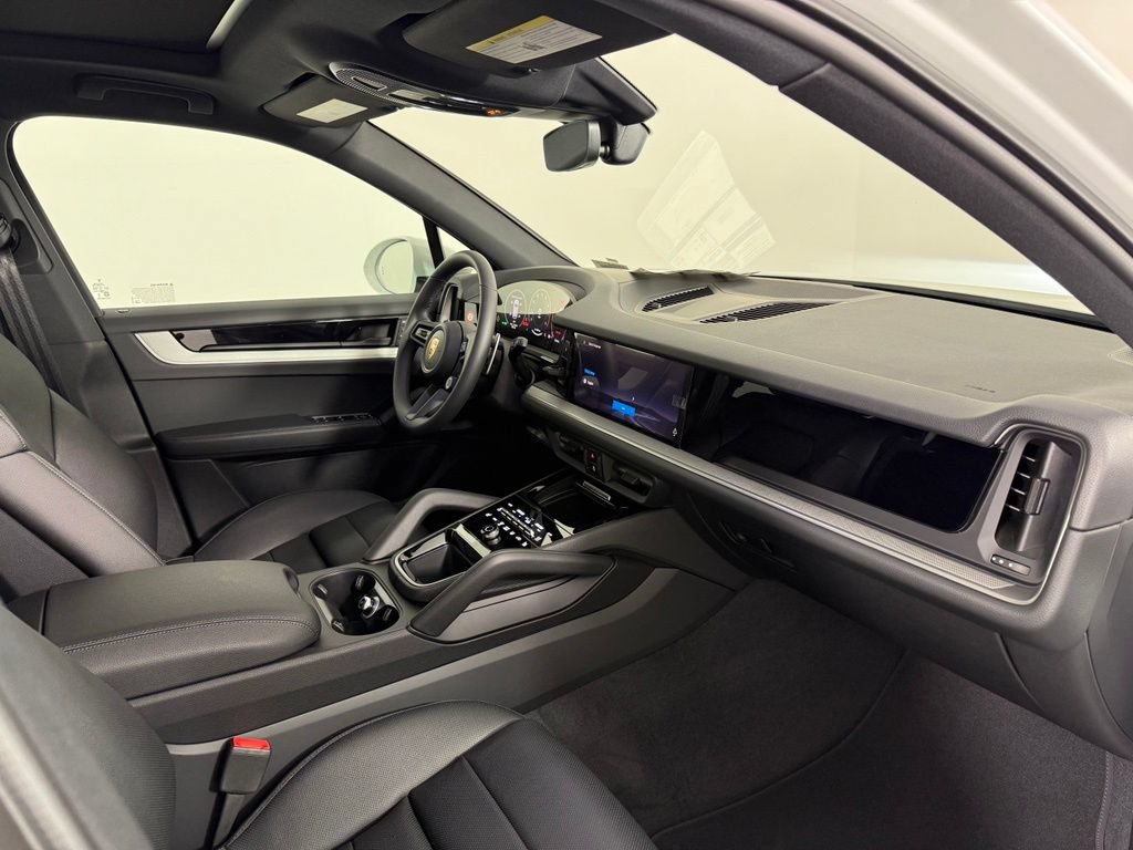 New 2026 Porsche Cayenne AWD/4WD image 15
