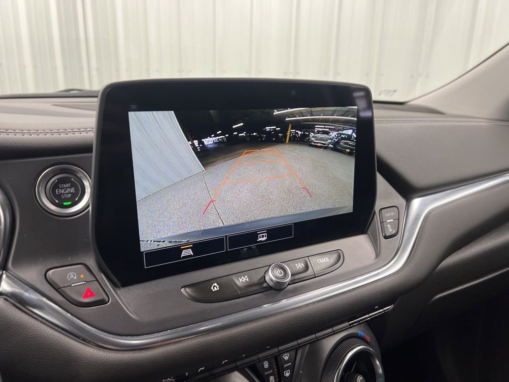 Used 2025 Chevrolet Blazer LT image 20