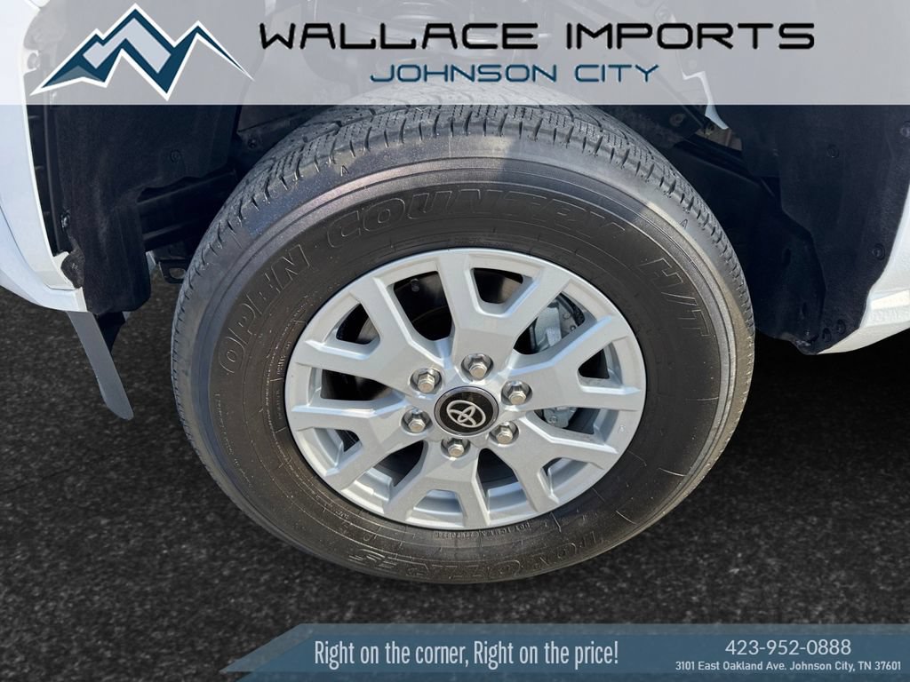 Used 2024 Toyota Tacoma SR RWD image 9