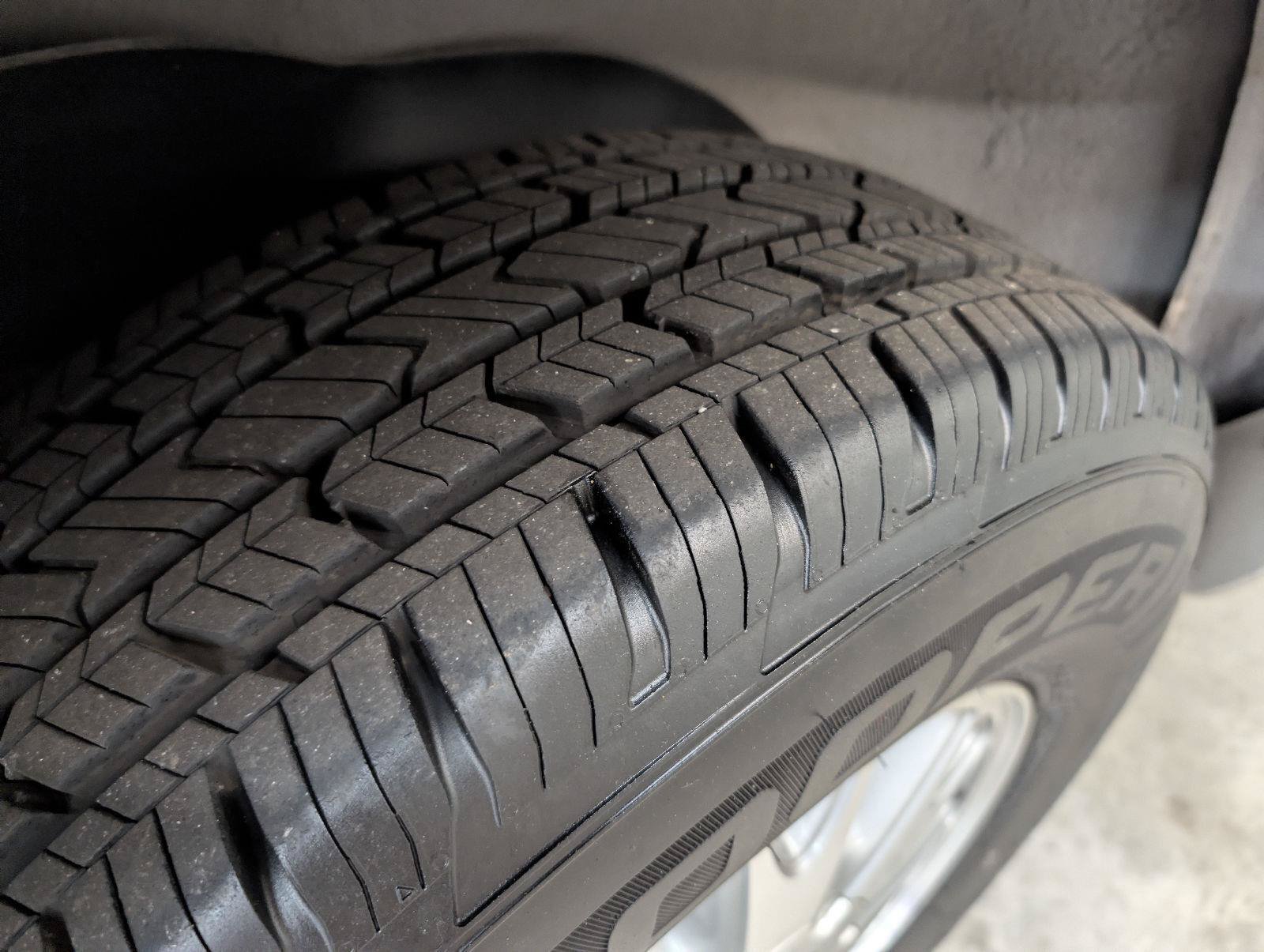 Used 2000 GMC Jimmy SLT AWD/4WD image 48