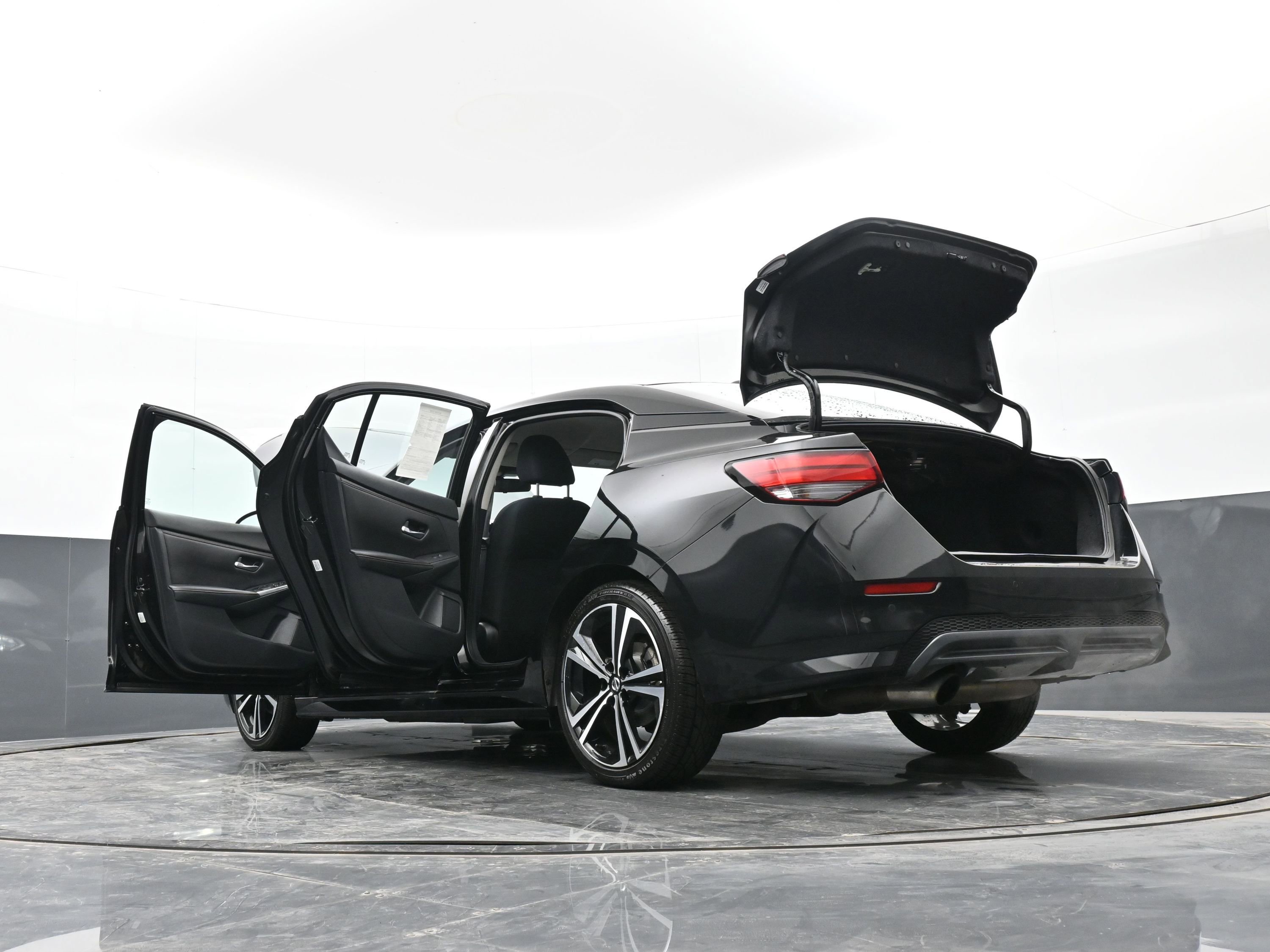 Used 2021 Nissan Sentra SR image 50