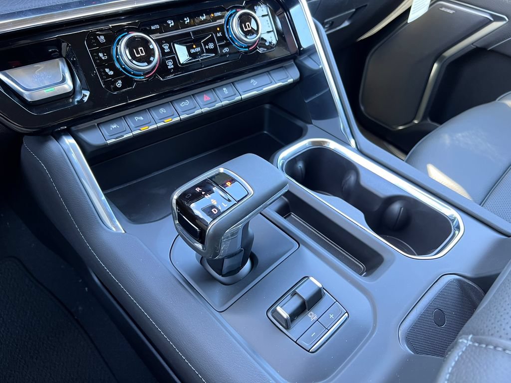 New 2026 GMC Sierra 1500 Denali AWD/4WD image 32